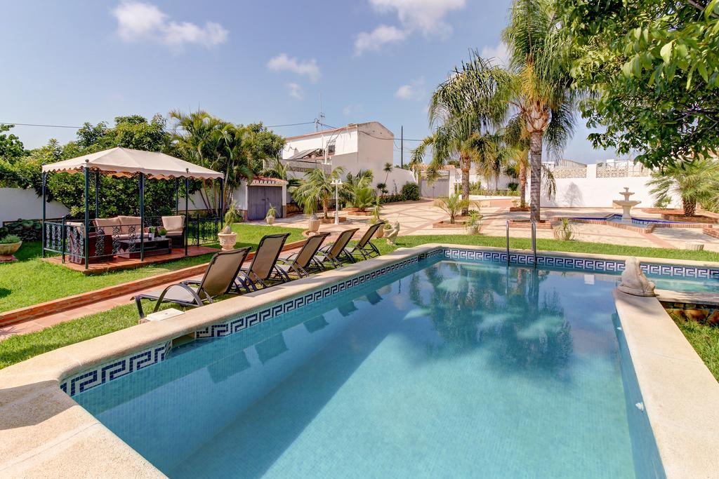 marbella villa rentals